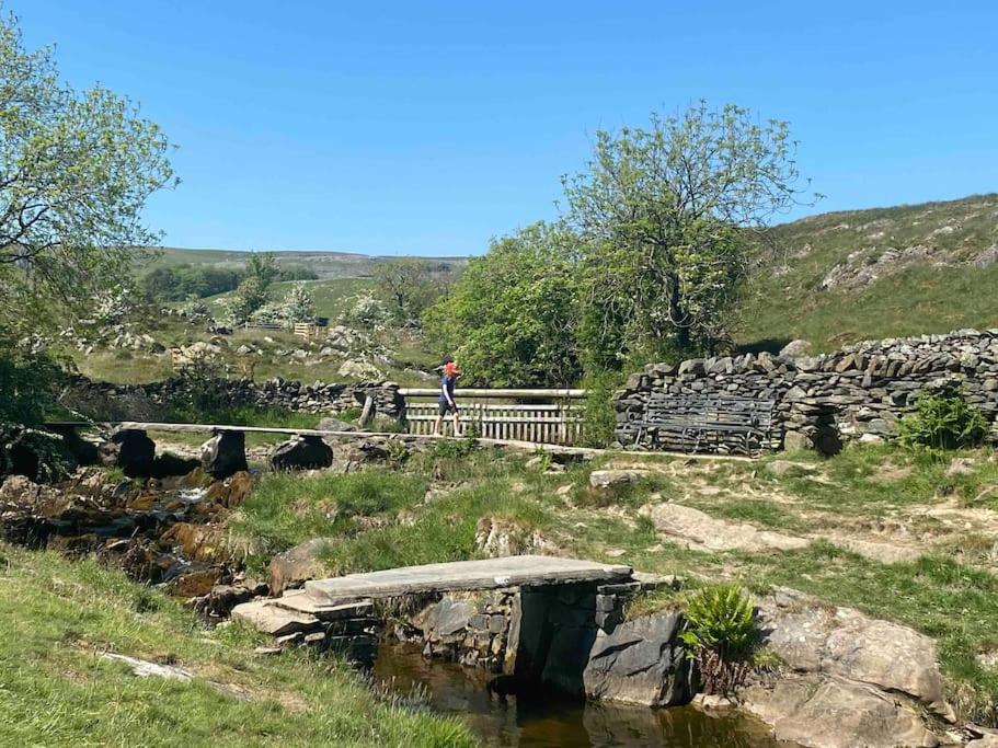 Charming Dog-Friendly Yorkshire Dales Cottage, Austwick Bagian luar foto